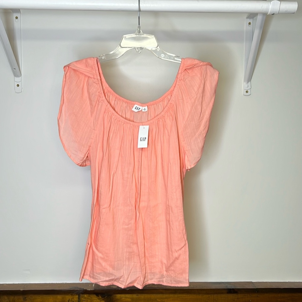 NWT Gap Coral Colored Off The Shoulder‎ Top- S